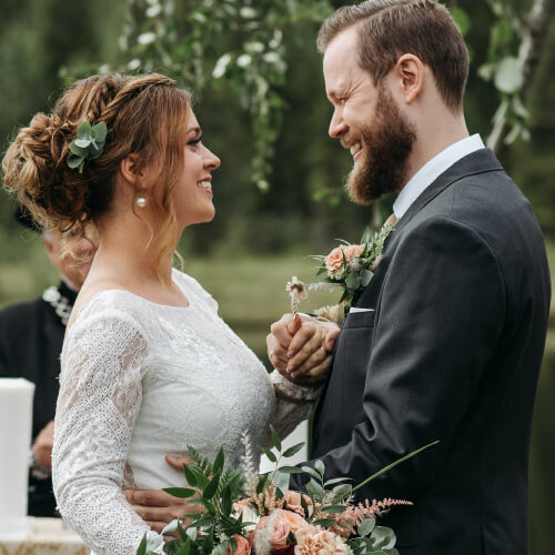 bride and groom in philly